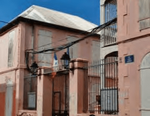 Guadeloupe : un mineur mis en examen pour « tentative de meurtre » sur un lycéen