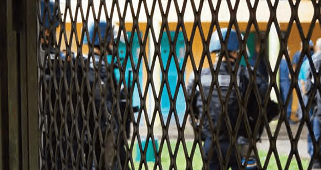 Guadeloupe : armes, téléphones et drogue saisis à la maison d&rsquo;arrêt de Basse-Terre