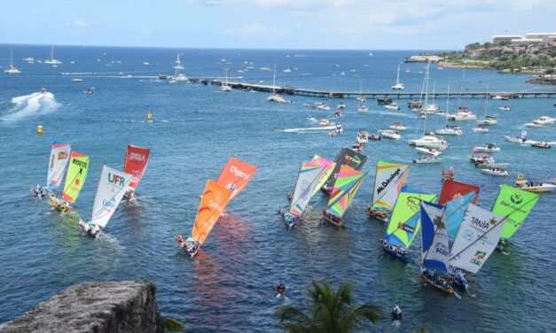 Les services de l&rsquo;Etat au cœur du tour des yoles.