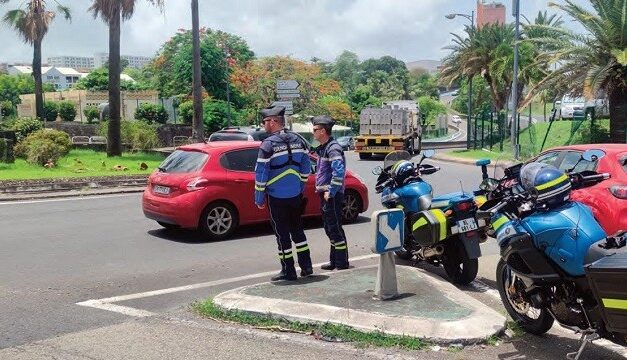 Le non-port du casque reste problématique sur l’île