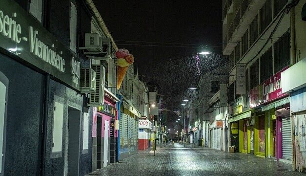 Le couvre-feu enfin repoussé à 22 heures en Martinique