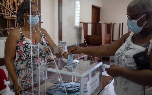Présidentielles aux Antilles-Guyane : la victoire écrasante de Marine Le Pen