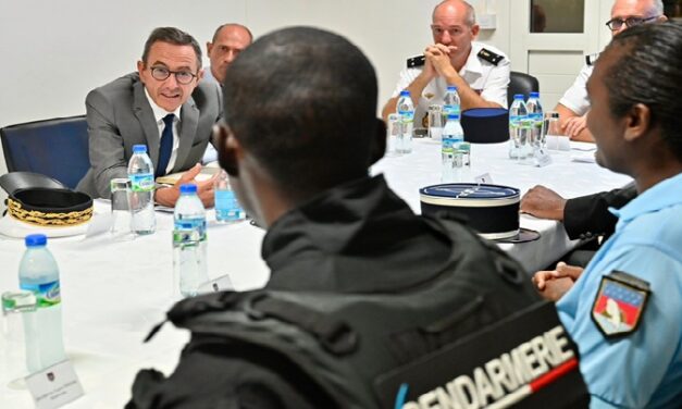Bruno Retailleau en Martinique : des moyens renforcés contre les trafics